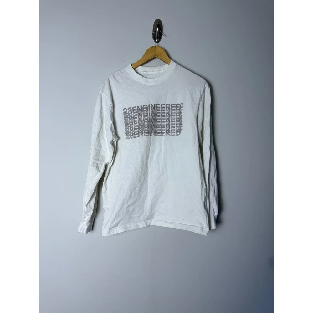 Jordan Brand Long‎ Sleeve T-Shirt Men's S White Graphic Print